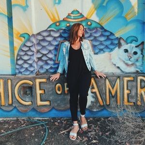 Meet your Posher, Rebecca